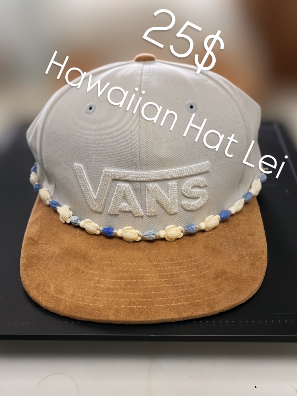 Women's Cream & Blue Hawaiian Lei Cap